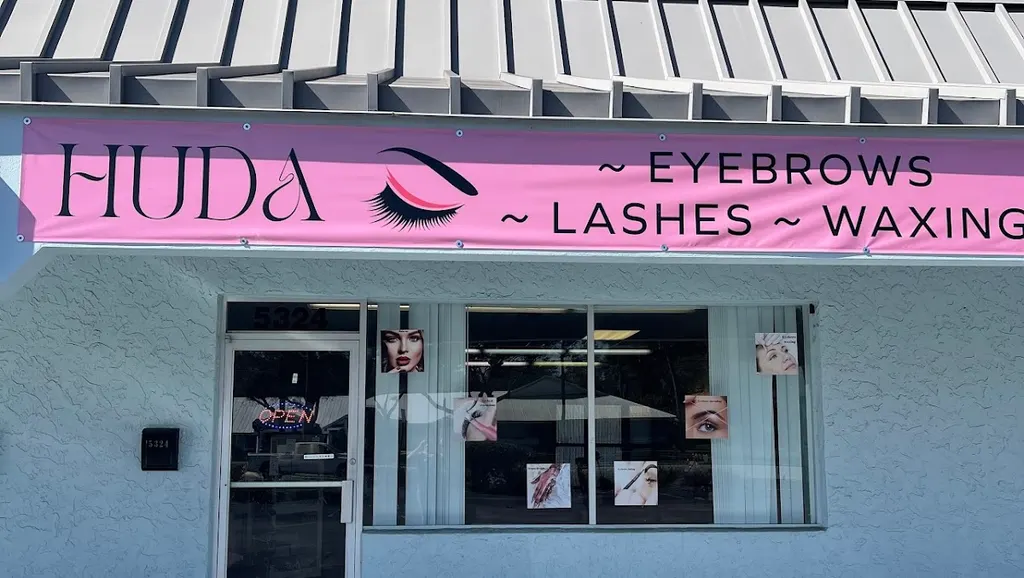 HUDA Eyebrow threading, lashes & waxing — Beauty salon in Bradenton